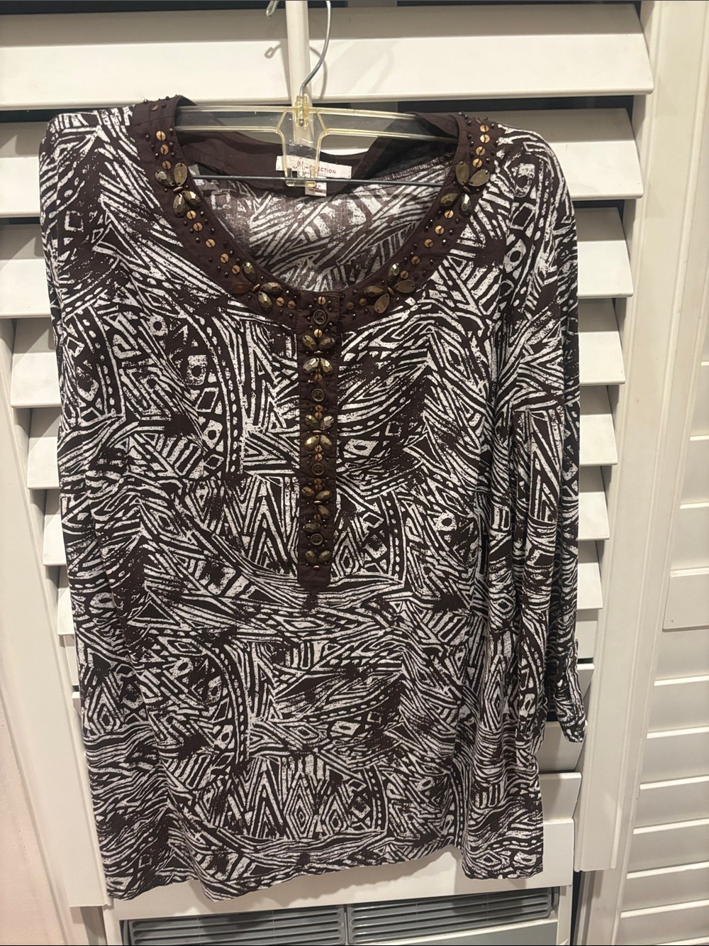 Brown & White Beaded Scoop-Neck Printed Long-Sleeve Blouse